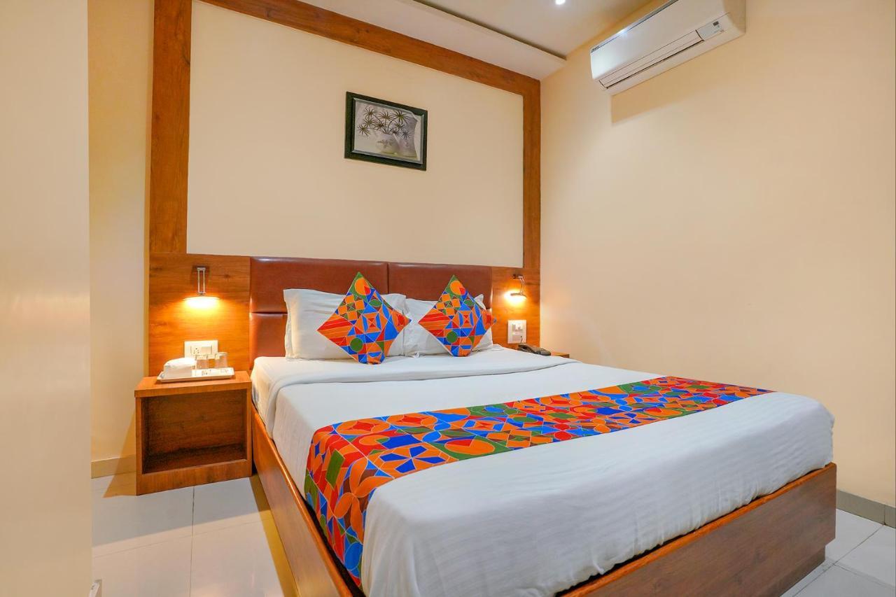 Fabexpress Colaba Grand Hotel Mumbai Exterior photo